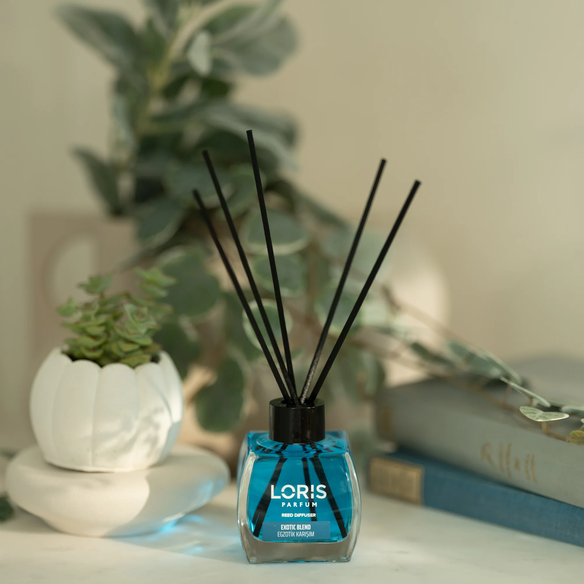 Reed Diffuser (Exotic Blend)